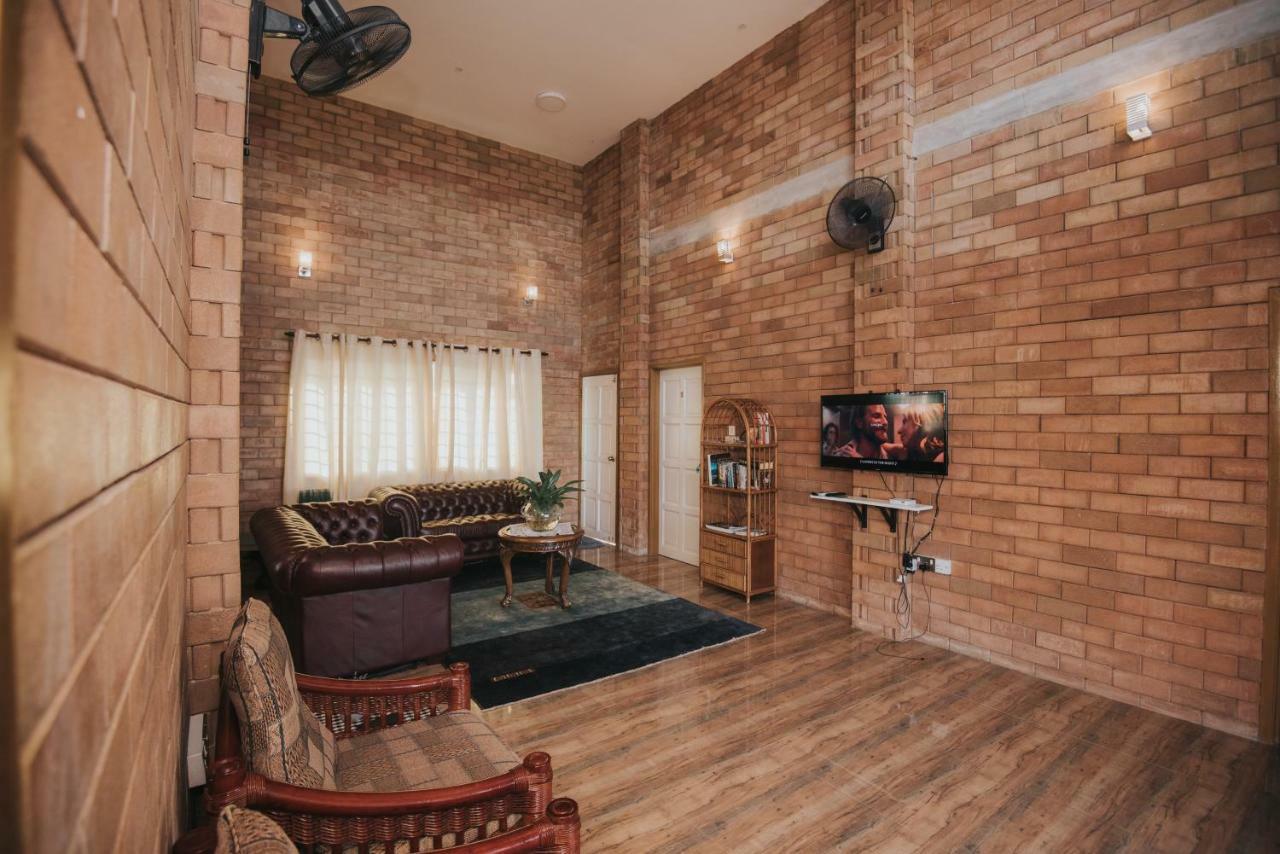 מראנג Ombak Deru Lodge מראה חיצוני תמונה